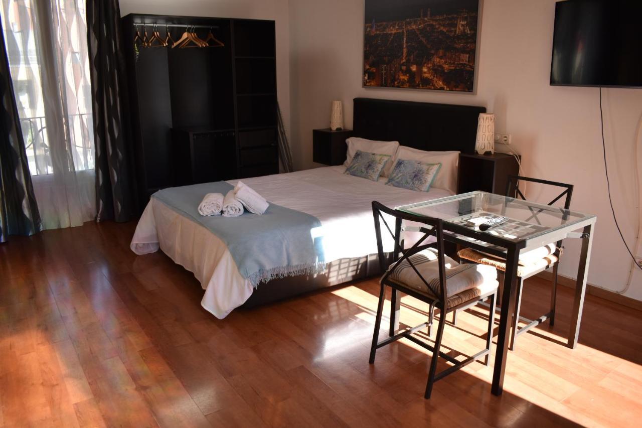 Apartamentos Barcelona - Iberia מראה חיצוני תמונה