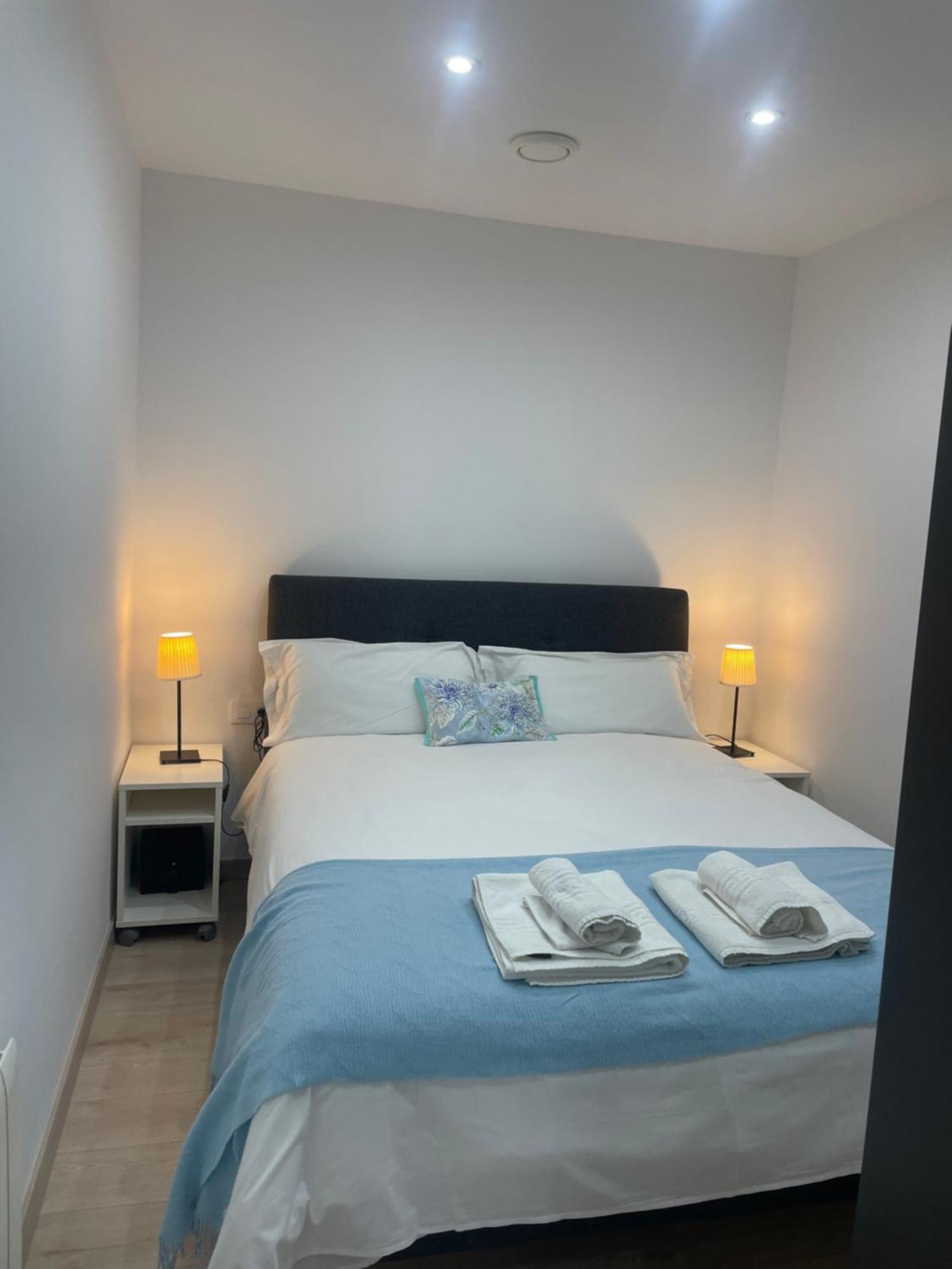 Apartamentos Barcelona - Iberia מראה חיצוני תמונה
