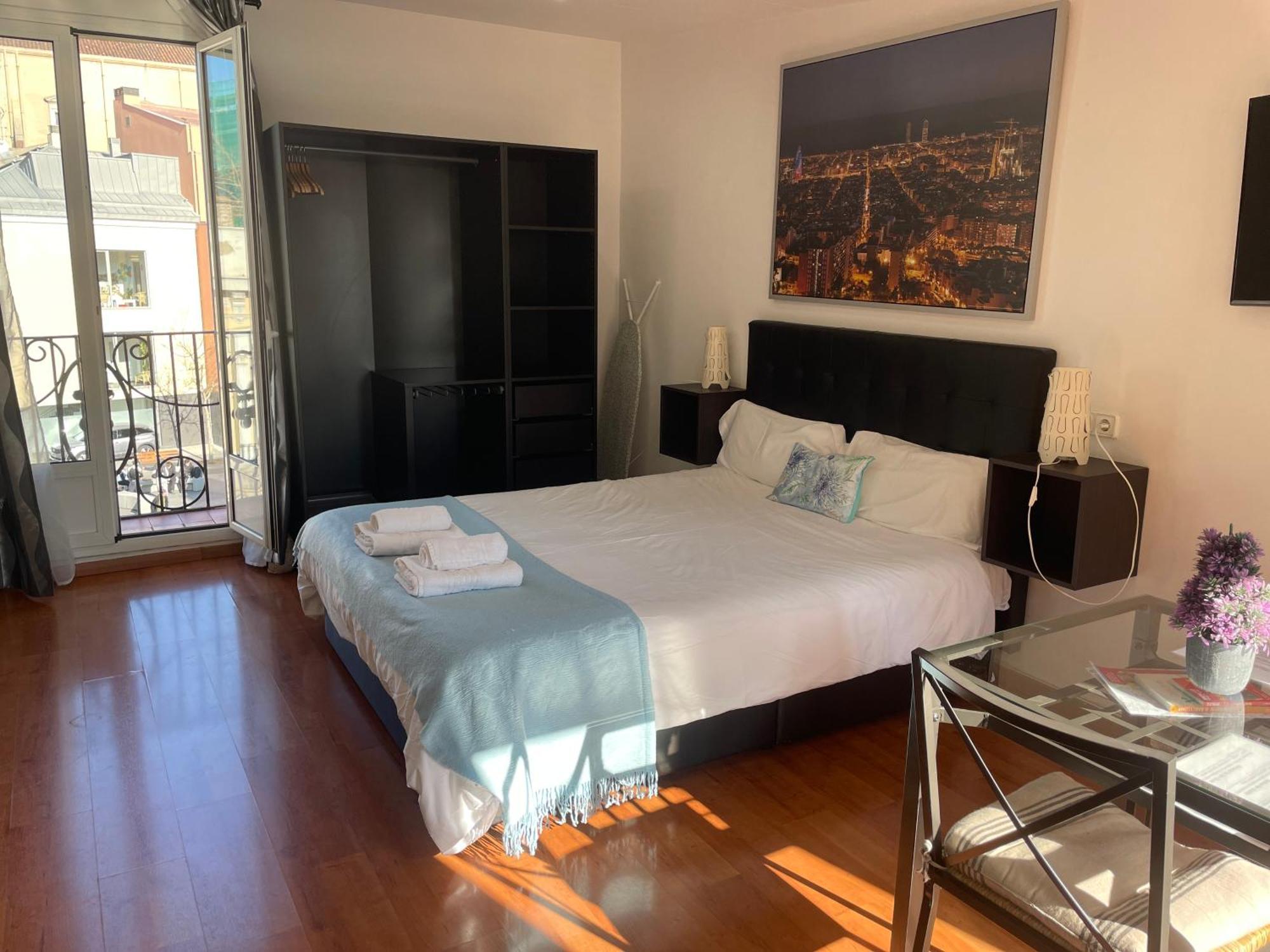 Apartamentos Barcelona - Iberia מראה חיצוני תמונה